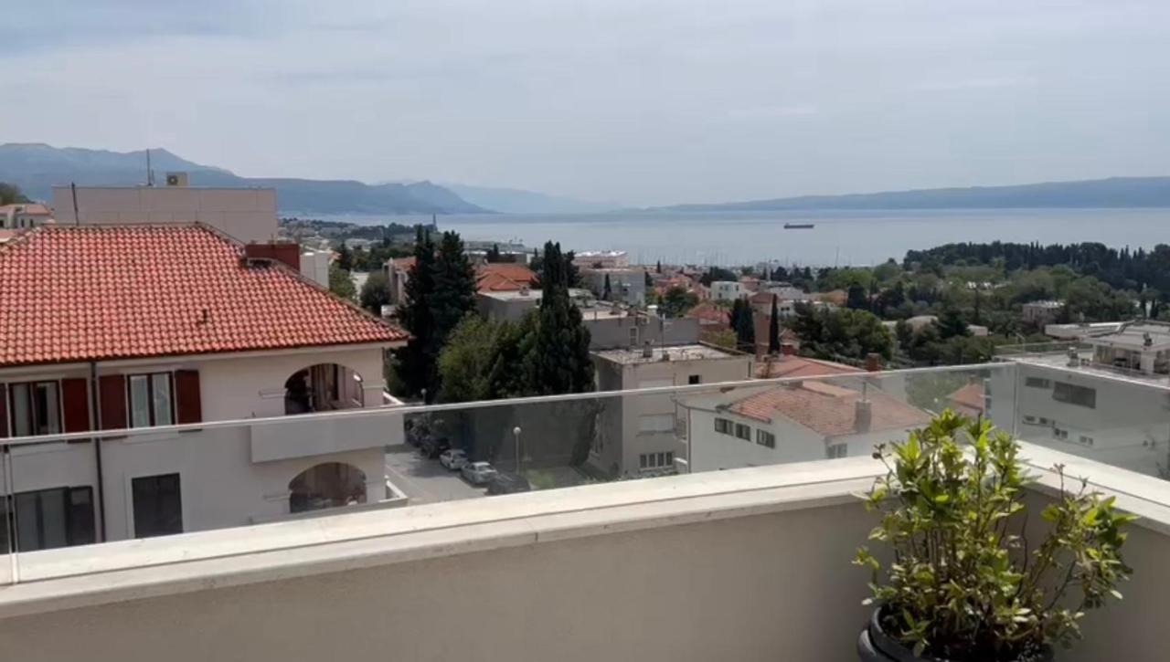 Splendid Split View Apartment Eksteriør bilde